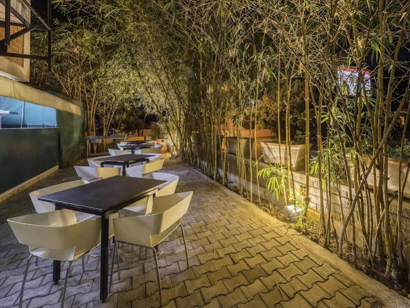 Treebo Trend Spektrum Suites Майсур Экстерьер фото