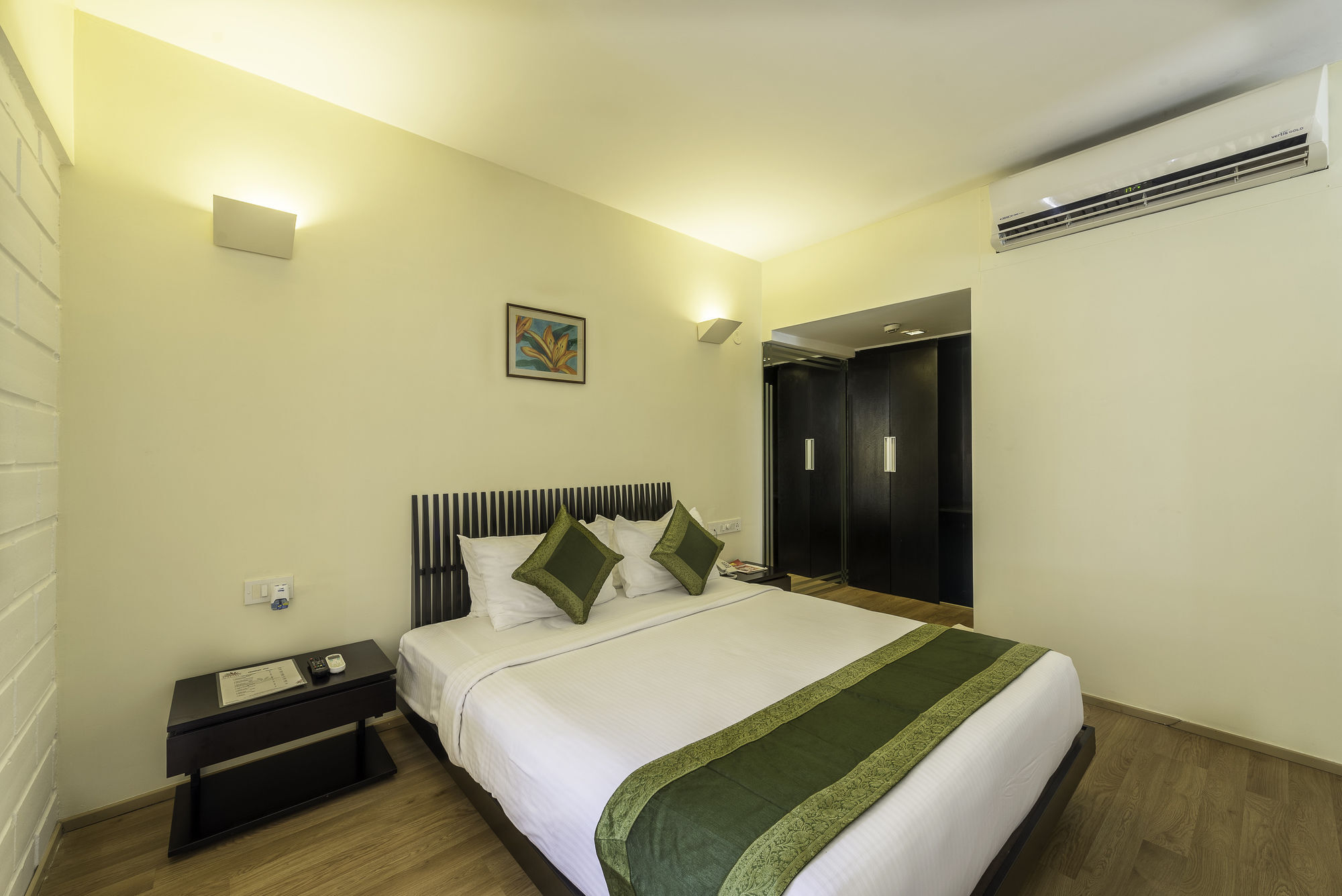 Treebo Trend Spektrum Suites Майсур Экстерьер фото